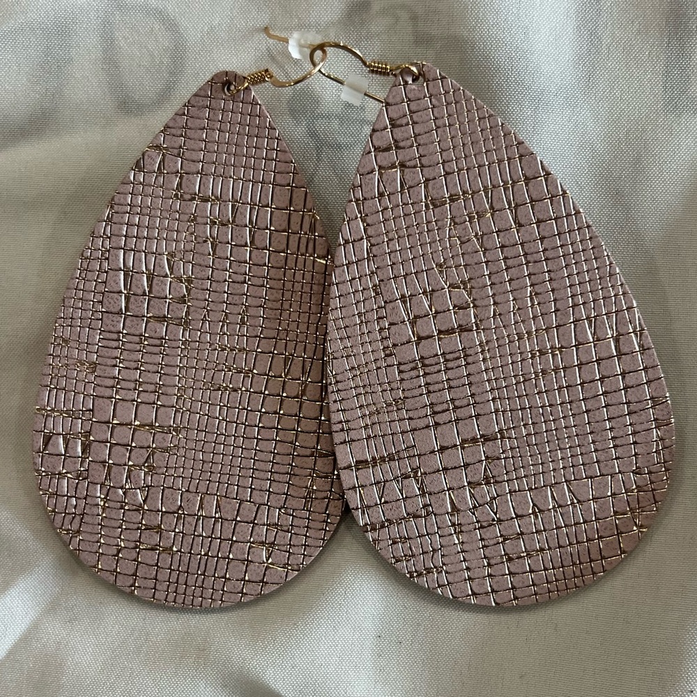 Nickel & Suede, Large Teardrop, Pink rose